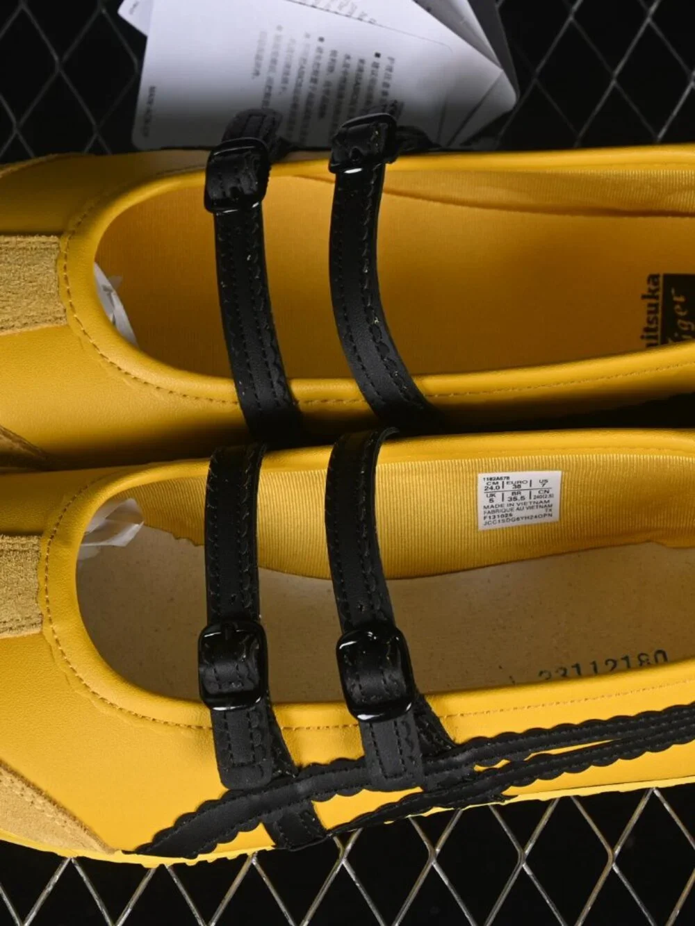 Onitsuka Tiger Mexico 66 Ballerina Yellow / Black 💛🖤 - Picture 4 of 9